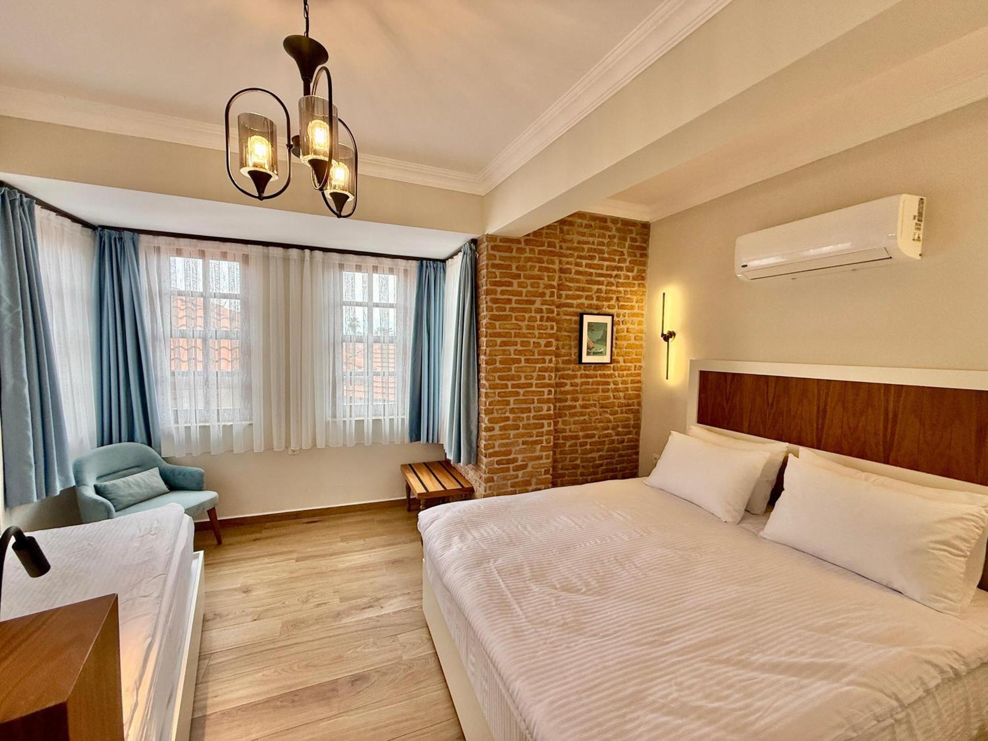 Adria Otel