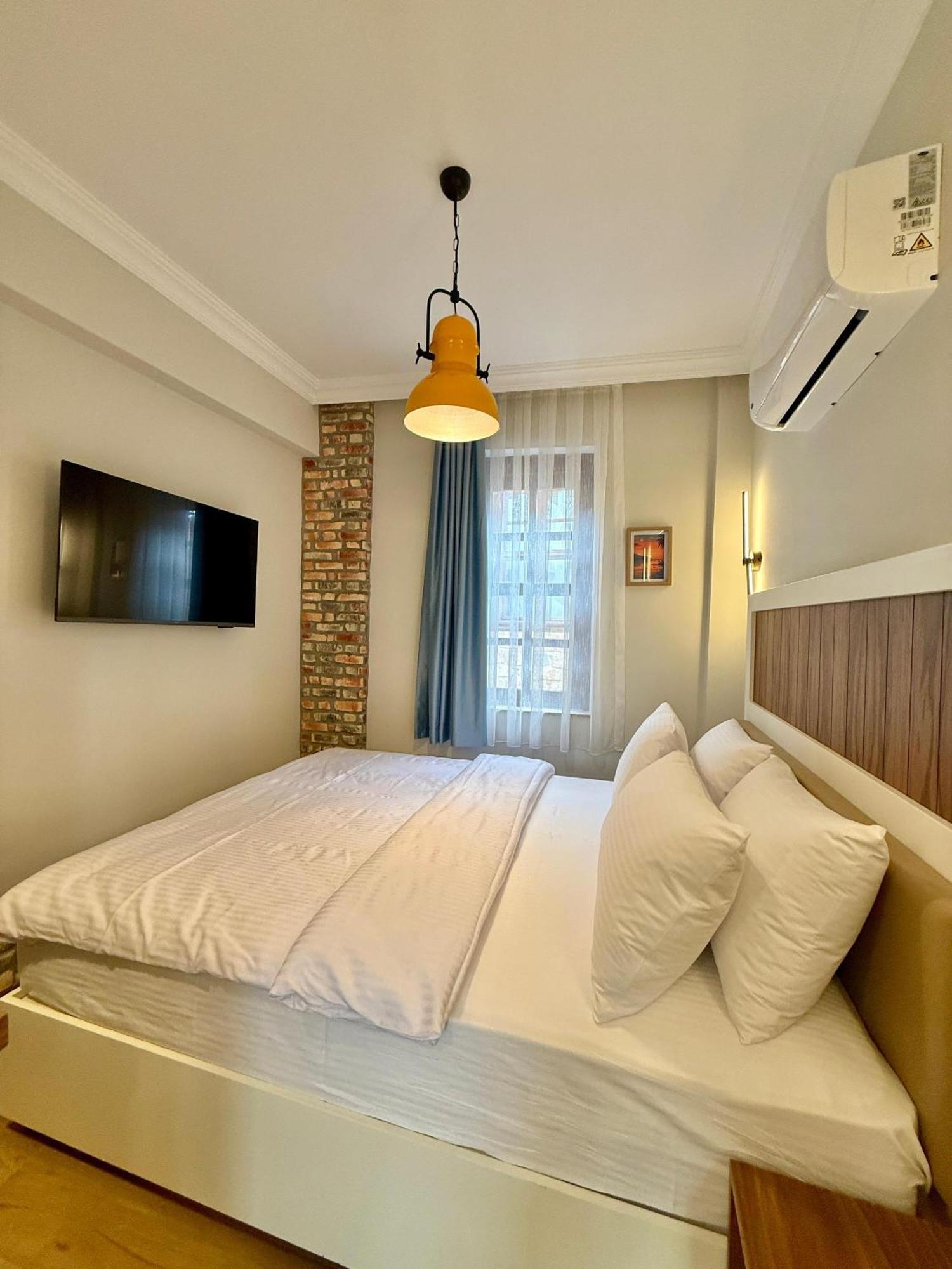 Adria Otel *