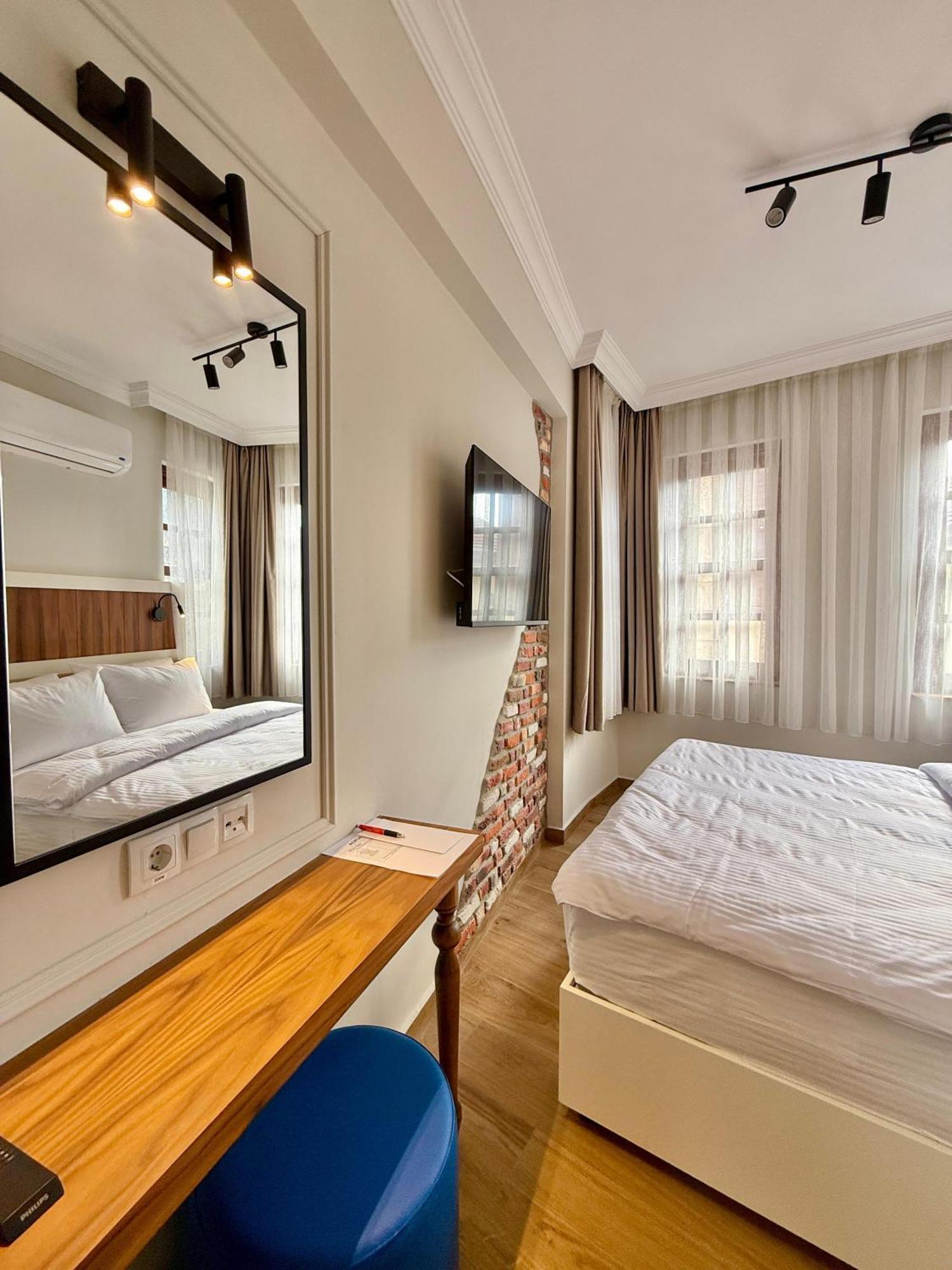 Adria Otel