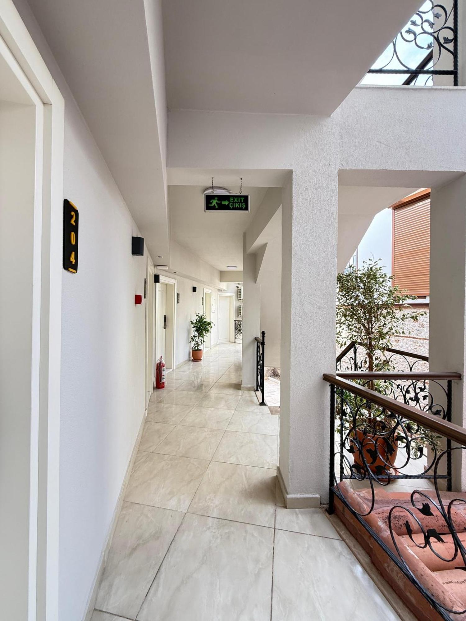 Adria Otel *